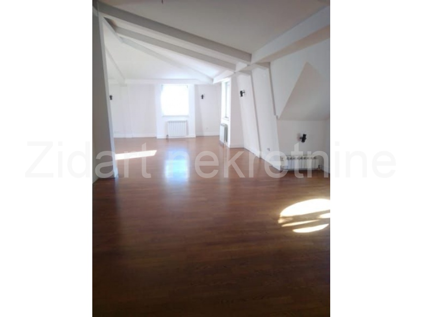 Квартира, 2432 м², 752 000$ — FAKTOR